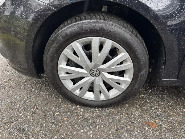 Volkswagen Touran 2.0 TDI MATCH 7 MIST - foto 22