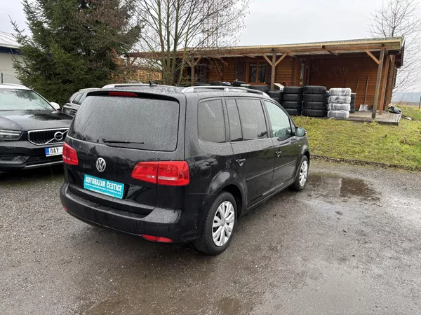 Volkswagen Touran 2.0 TDI MATCH 7 MIST - foto 6
