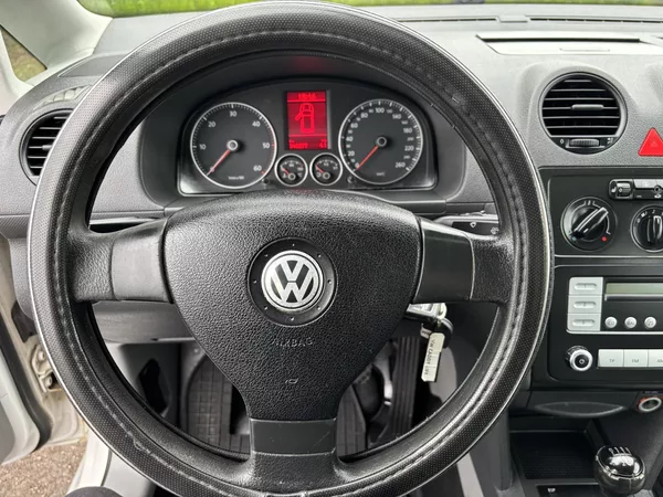 Volkswagen Caddy 1.9 TDI - foto 17