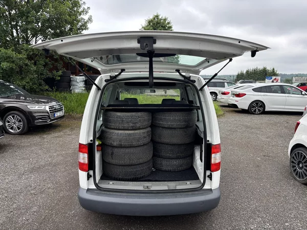 Volkswagen Caddy 1.9 TDI - foto 9