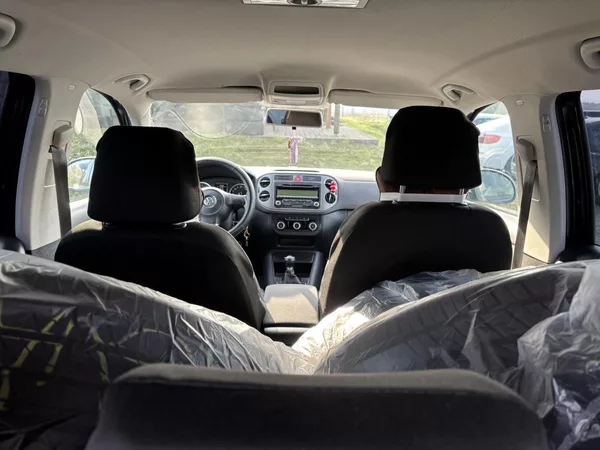 Volkswagen Tiguan 1.4 TSI - foto 10