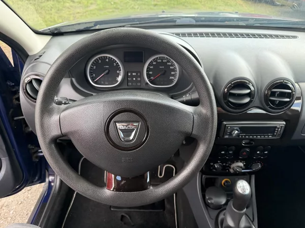 Dacia Duster 1.6i - foto 17