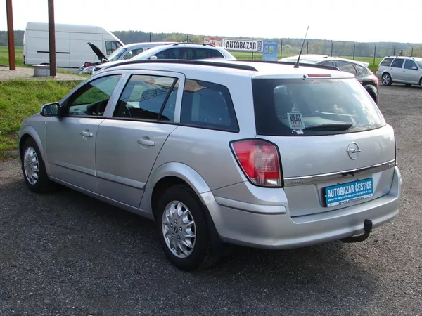 Opel Astra 1.7 CDTI ecoFLEX - foto 6