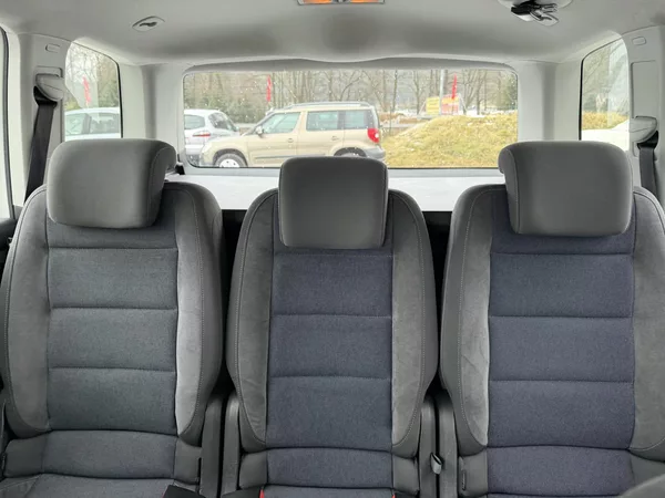Volkswagen Touran 2.0 TDI STYLE - foto 15