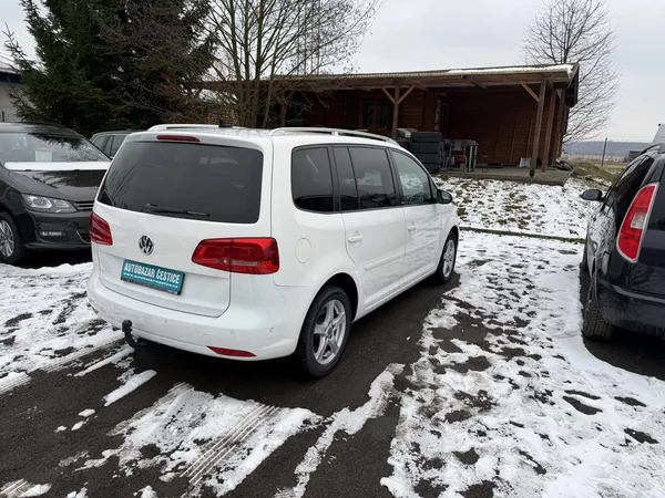 Volkswagen Touran 2.0 TDI STYLE - foto 6