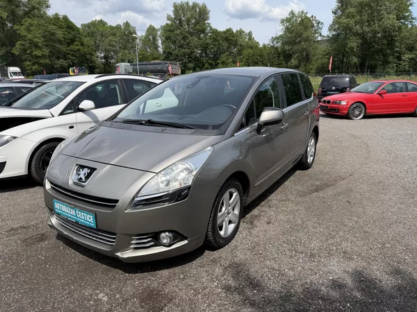 Peugeot 5008 1.6 HDI