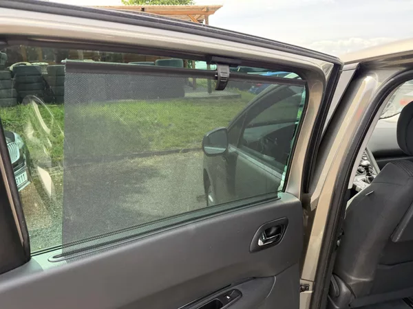 Peugeot 5008 1.6 HDI - foto 13