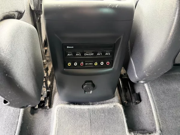 Peugeot 5008 1.6 HDI - foto 15