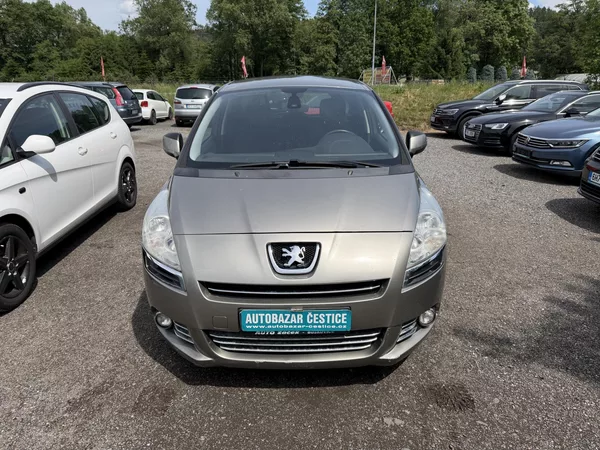 Peugeot 5008 1.6 HDI - foto 2