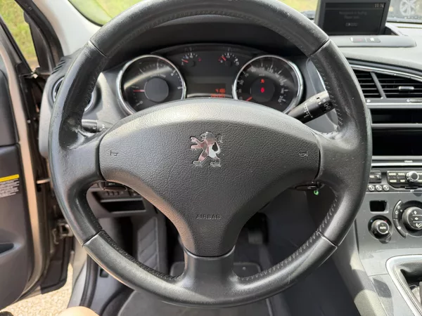 Peugeot 5008 1.6 HDI - foto 21