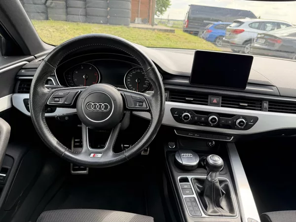 Audi A4 2.0 TDI 3x S-line - foto 13