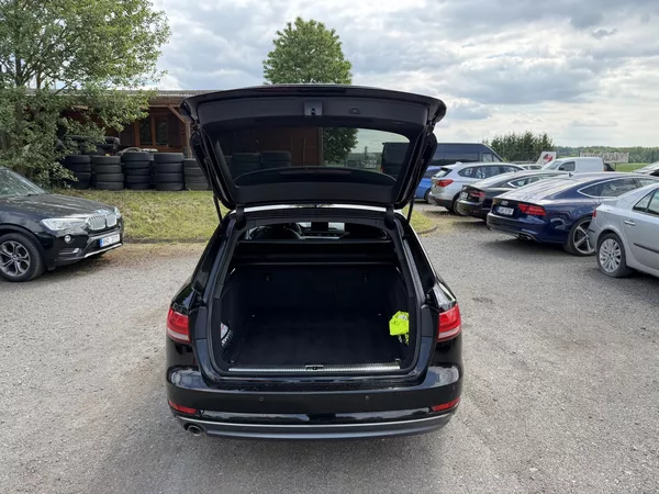 Audi A4 2.0 TDI 3x S-line - foto 9