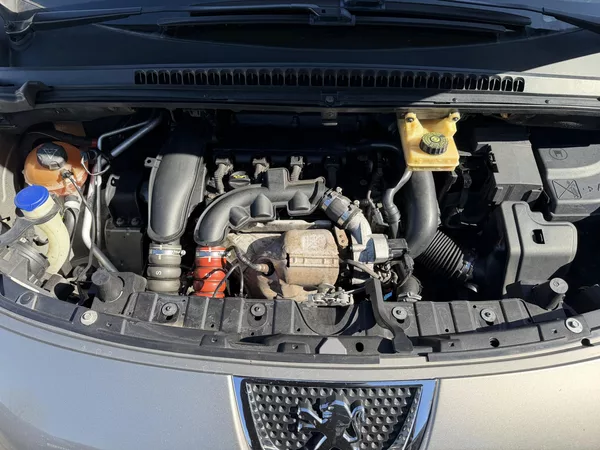 Peugeot 3008 1.6i 16V - foto 21