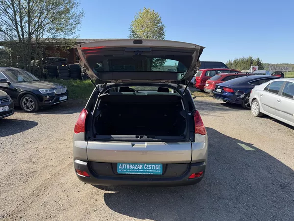 Peugeot 3008 1.6i 16V - foto 9
