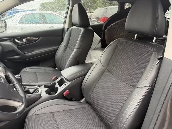 Nissan Qashqai 1.6 DiG-T,ČR - foto 12