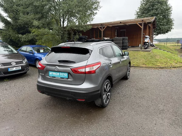 Nissan Qashqai 1.6 DiG-T,ČR - foto 6