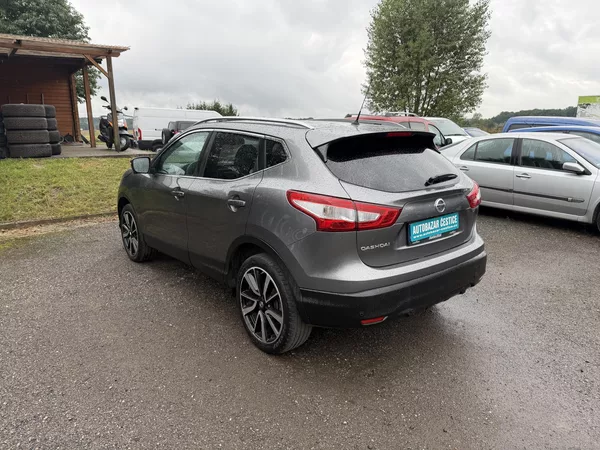 Nissan Qashqai 1.6 DiG-T,ČR - foto 8