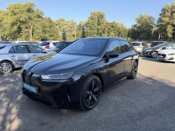 BMW iX ix Drive40 SPORT H&K SkyLounge