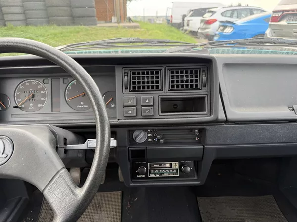 Škoda Favorit 135 - foto 15