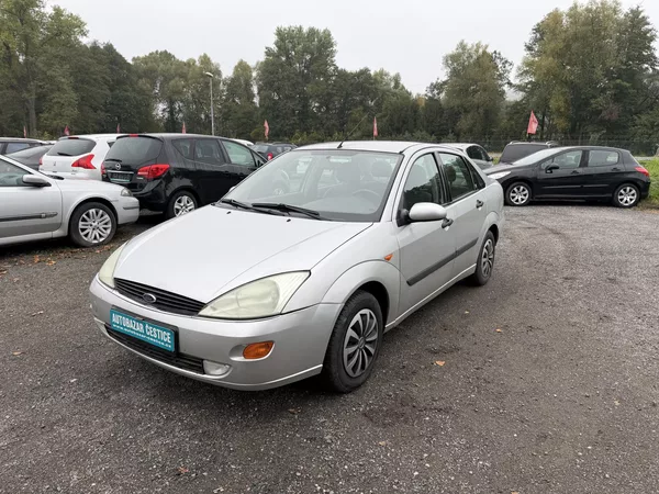Ford Focus 1.8i