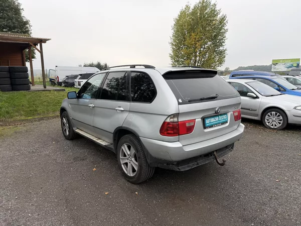 BMW X5 3.0 D 160kW KŮŽE 4x4 - foto 8