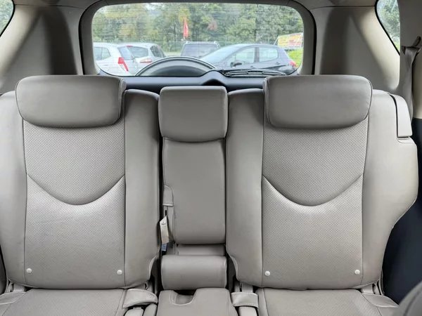 Toyota RAV4 2.2 D4-D 4x4 KLIMA ALU KUŽE - foto 17