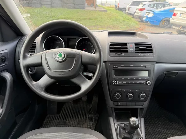 Škoda Yeti 1.4 TSI - foto 12