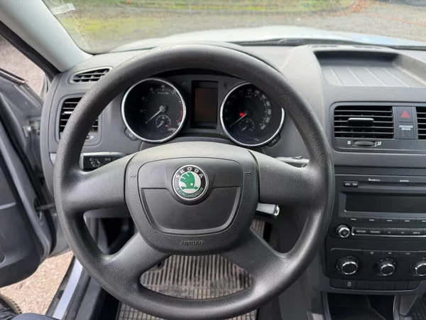 Škoda Yeti 1.4 TSI - foto 17