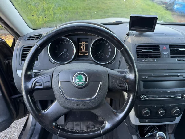 Škoda Yeti 1.2TSI - foto 15