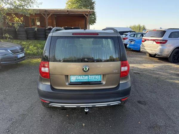 Škoda Yeti 1.2TSI - foto 5