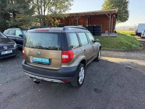 Škoda Yeti 1.2TSI - foto 6