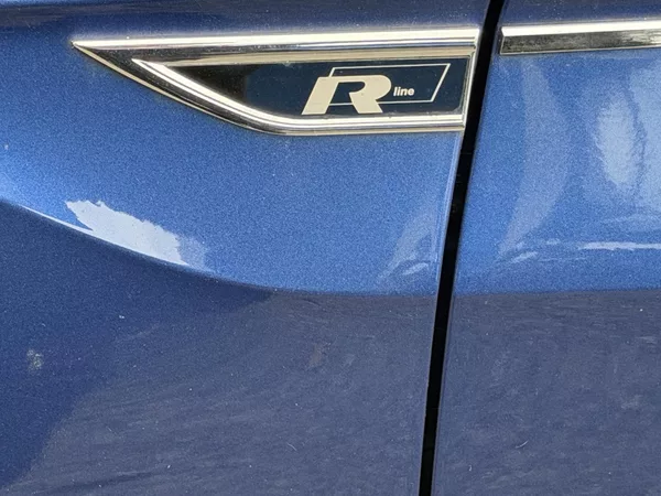 Volkswagen T-Cross 1.0 TSI R-line - foto 22