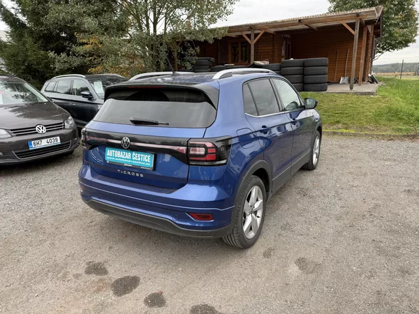 Volkswagen T-Cross 1.0 TSI R-line - foto 6