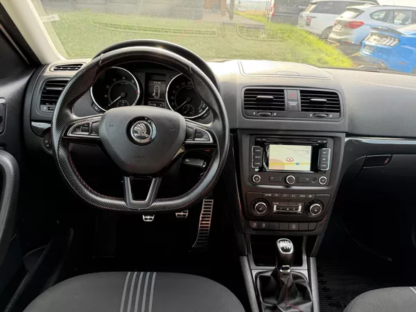 Škoda Yeti 1.4 TSI - foto 12