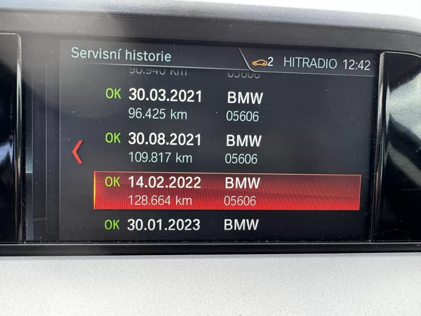 BMW X3 2.0 X-DRIVE 140KW - foto 19