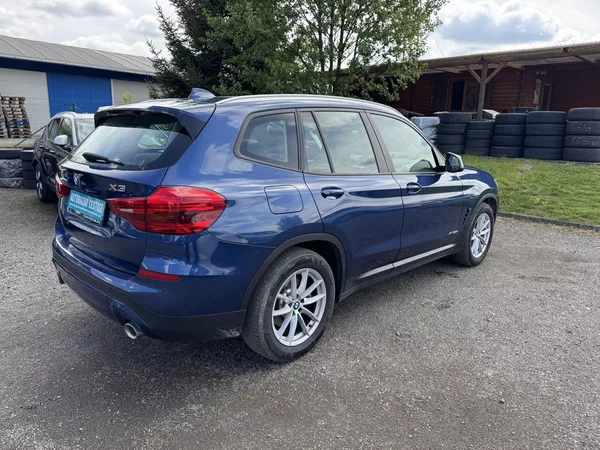 BMW X3 2.0 X-DRIVE 140KW - foto 4