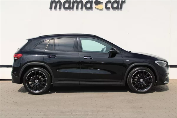 Mercedes-Benz GLA 250 165kW 4MATIC AMG ČR - foto 8