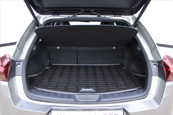 Lexus UX 250h 2.0 E-CVT 1.MAJITEL DPH ČR - foto 12