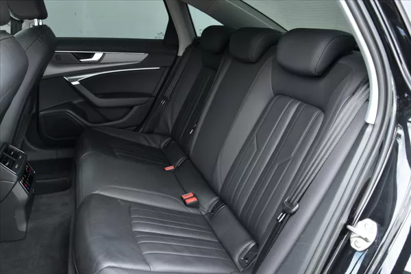 Audi A6 2.0 TDI 150kW LED ČR - foto 11