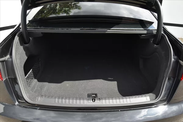 Audi A6 2.0 TDI 150kW LED ČR - foto 12