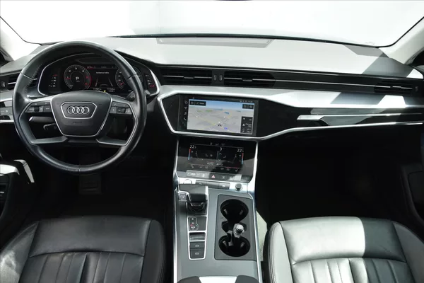 Audi A6 2.0 TDI 150kW LED ČR - foto 14