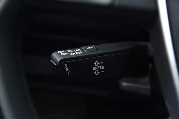 Audi A6 2.0 TDI 150kW LED ČR - foto 18
