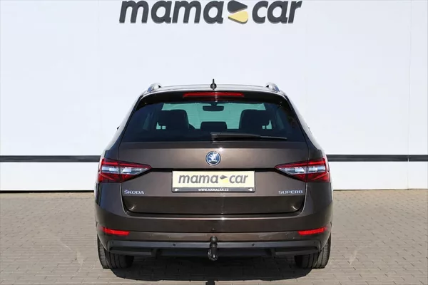 Škoda Superb 2.0TDI 140kW DSG L&K ČR - foto 6