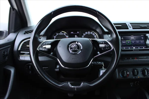 Škoda Fabia 1.0TSI 70kW AMBITION 1MAJ. ČR - foto 15