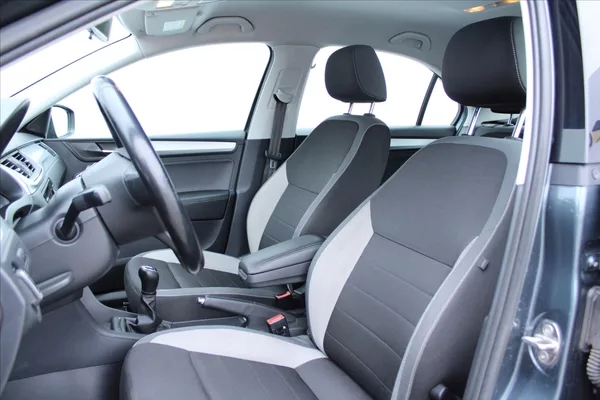 Škoda Rapid 1.0 TSI 81kW 1.MAJ ČR DPH - foto 9