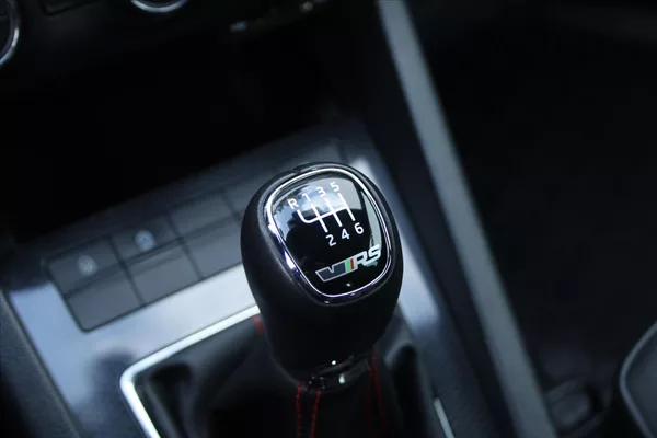 Škoda Octavia 2.0TSI 162kW RS BI-XENON ČR - foto 19