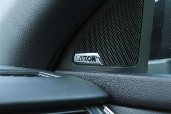 Škoda Octavia 2.0TSI 162kW RS BI-XENON ČR - foto 25