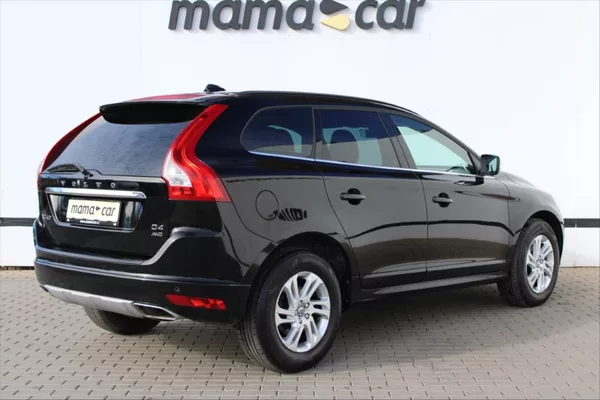 Volvo XC60 2.4D 140kW AWD SERVIS. KN. ČR - foto 7