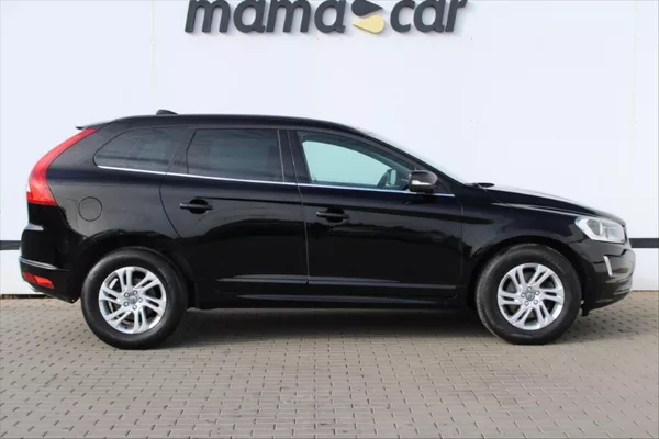 Volvo XC60 2.4D 140kW AWD SERVIS. KN. ČR - foto 8
