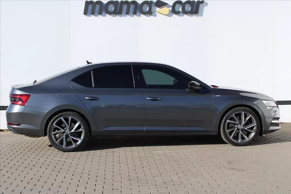 Škoda Superb 2.0TSI 206kW SPORTLINE ČR - foto 2